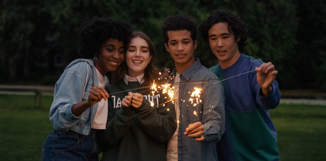 Hello, Goodbye, and Everything in Between parents guide