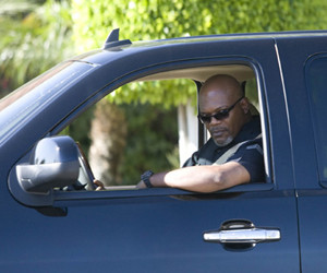 Lakeview Terrace parents guide